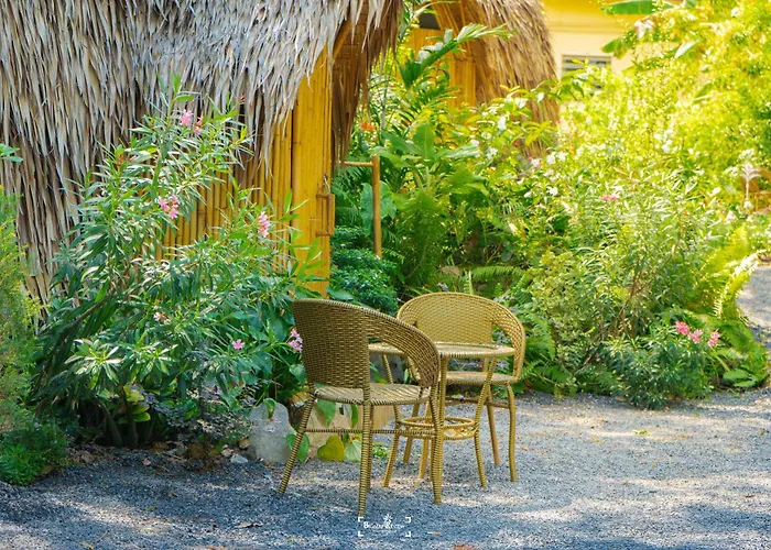 Samui Circus Studio & Ville - Dome Bungalow 2